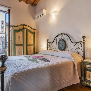 mini-suite-corso-12.it-tuscanyhotel.com/