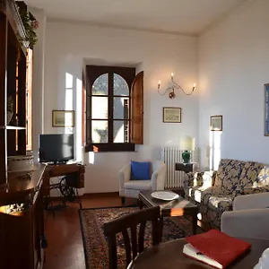 donnaberarda.it-tuscanyhotel.com/